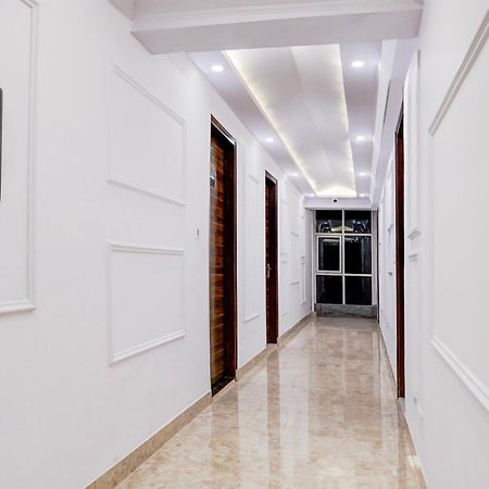 Townhouse Hotel Grand Emporio By Sbg Near Vaishali Metro Station 가지아바드 외부 사진